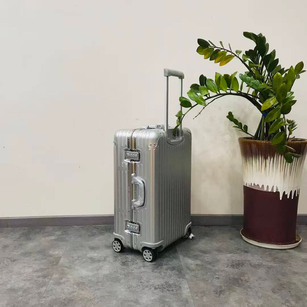 Premium Aluminum Travel Luggage 925