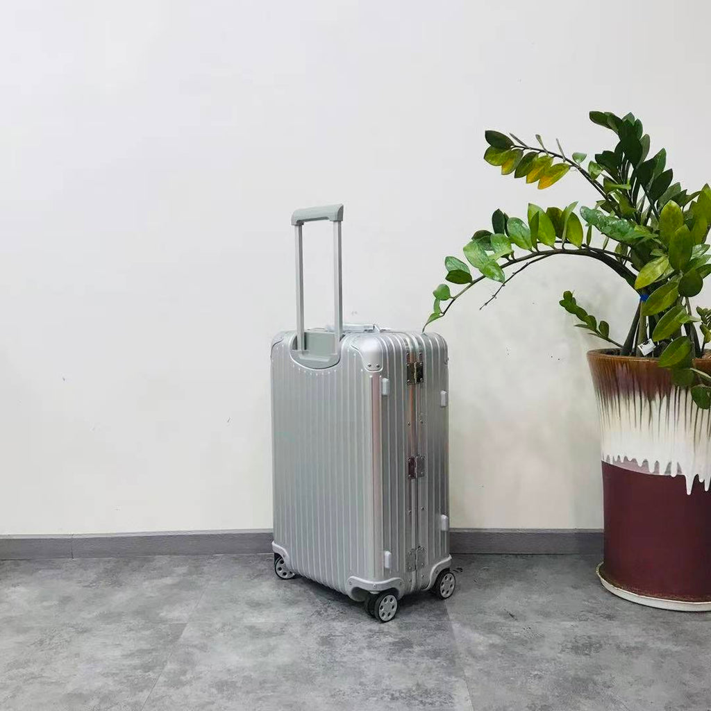 Premium Aluminum Travel Luggage 925