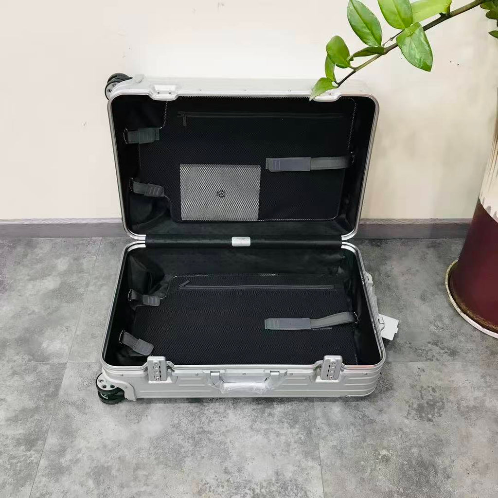 Premium Aluminum Travel Luggage 925