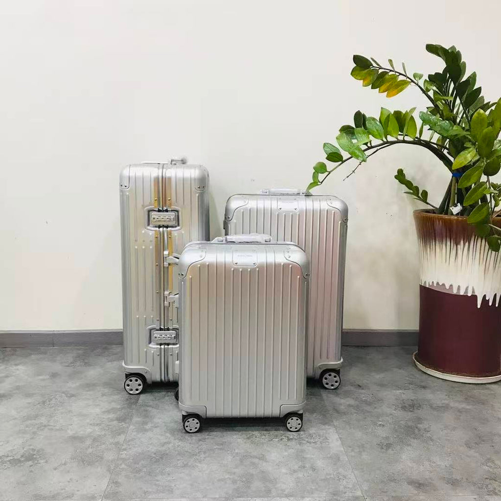 Premium Aluminum Travel Luggage 925