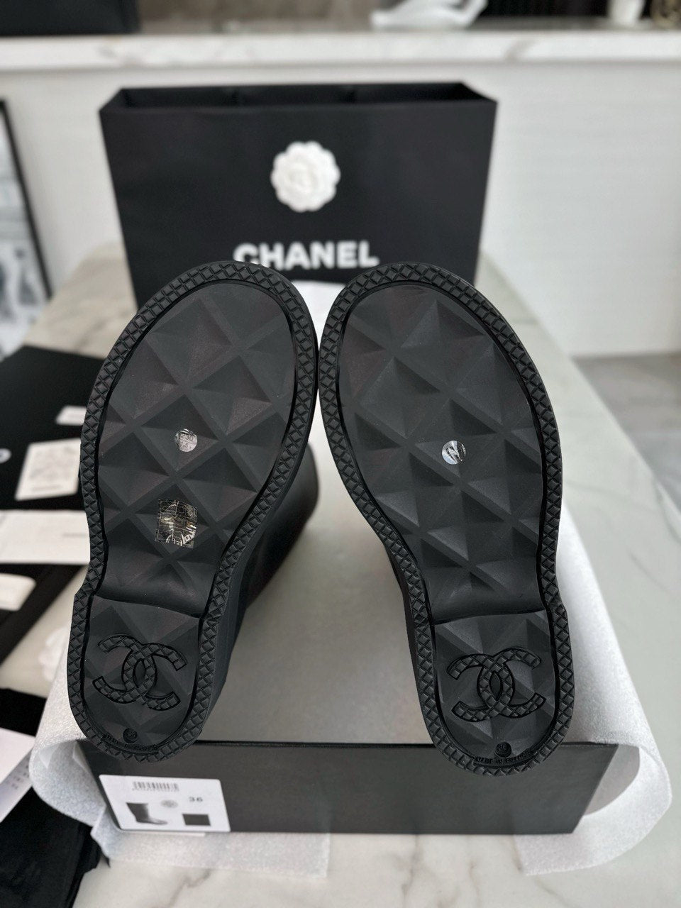 Viral Rubber Boots