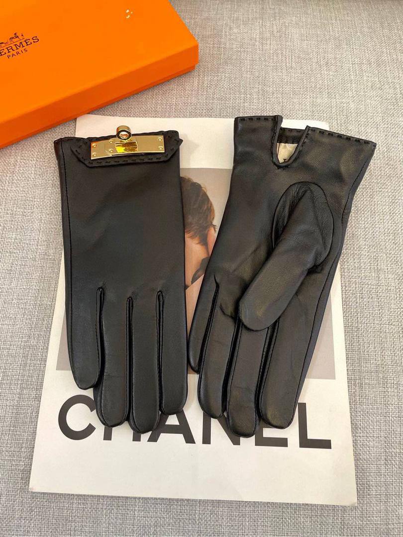 Premium H Sheepskin Gloves
