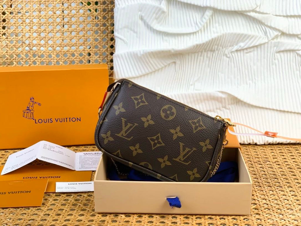 Mini Pochette Accessories