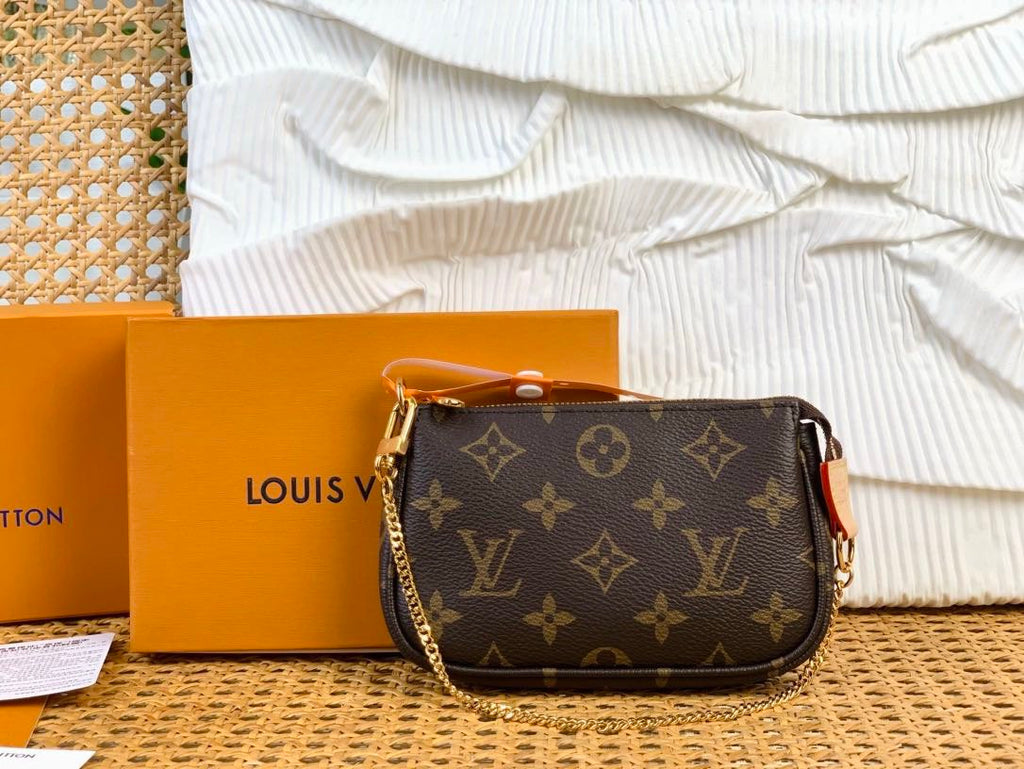 Mini Pochette Accessories