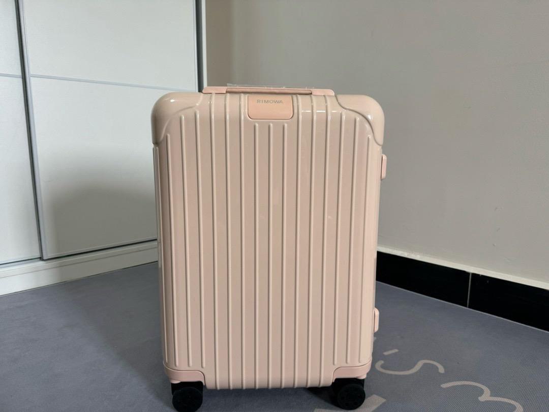 Premium Aluminum Travel Luggage 925