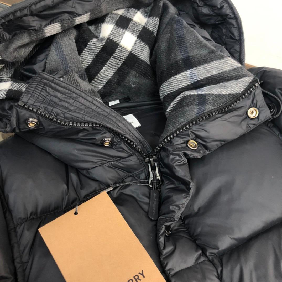Black Hooded Puffer Jacket with Check Lining