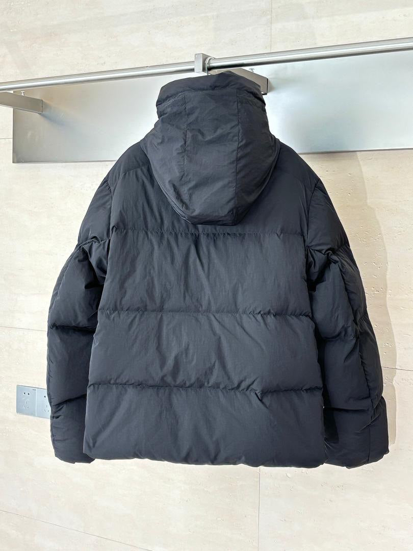 Essential Down Puffer Jacket