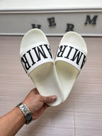 Amore Slides