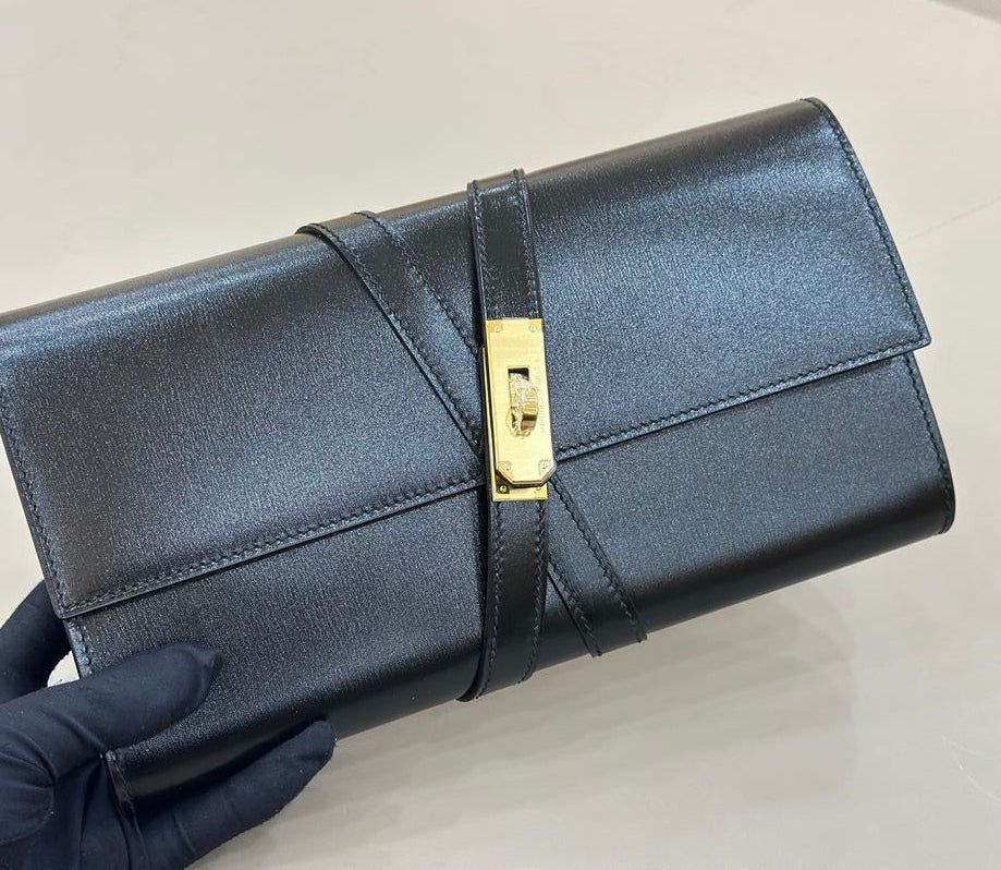SS 2026 Shiny Leather Clutch
