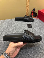 Bott Iconic Slides