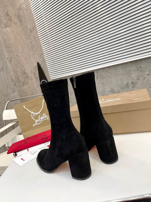Women’s Mid-Calf Suede Boots