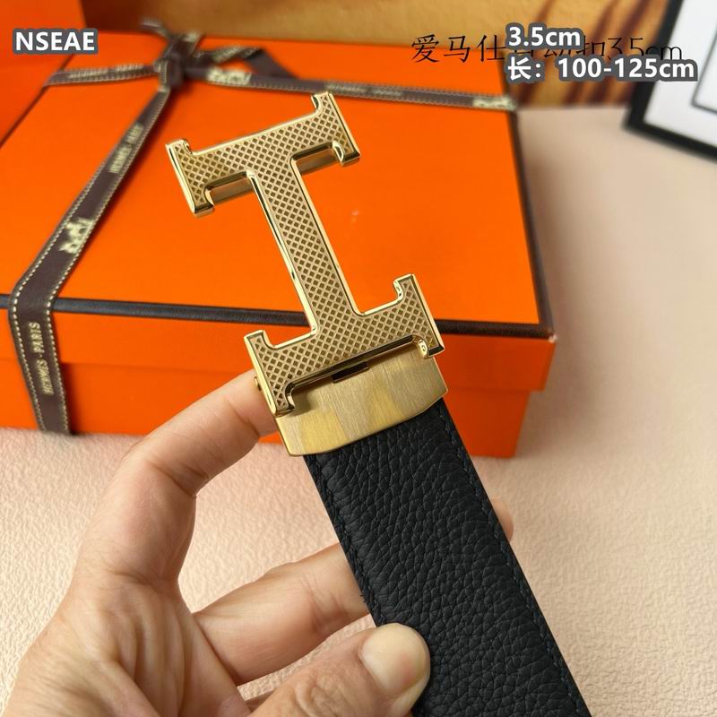 Automatic Buckle Leather Belt with Textured Metal Buckle
