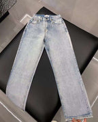 High-waisted vintage wash jeans