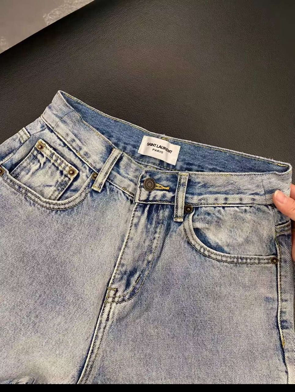 High-waisted vintage wash jeans