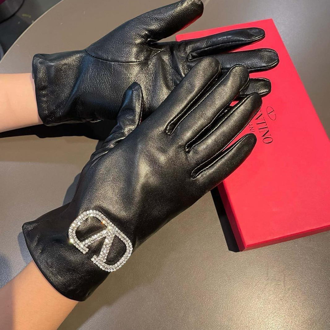 Premium Leather V Gloves