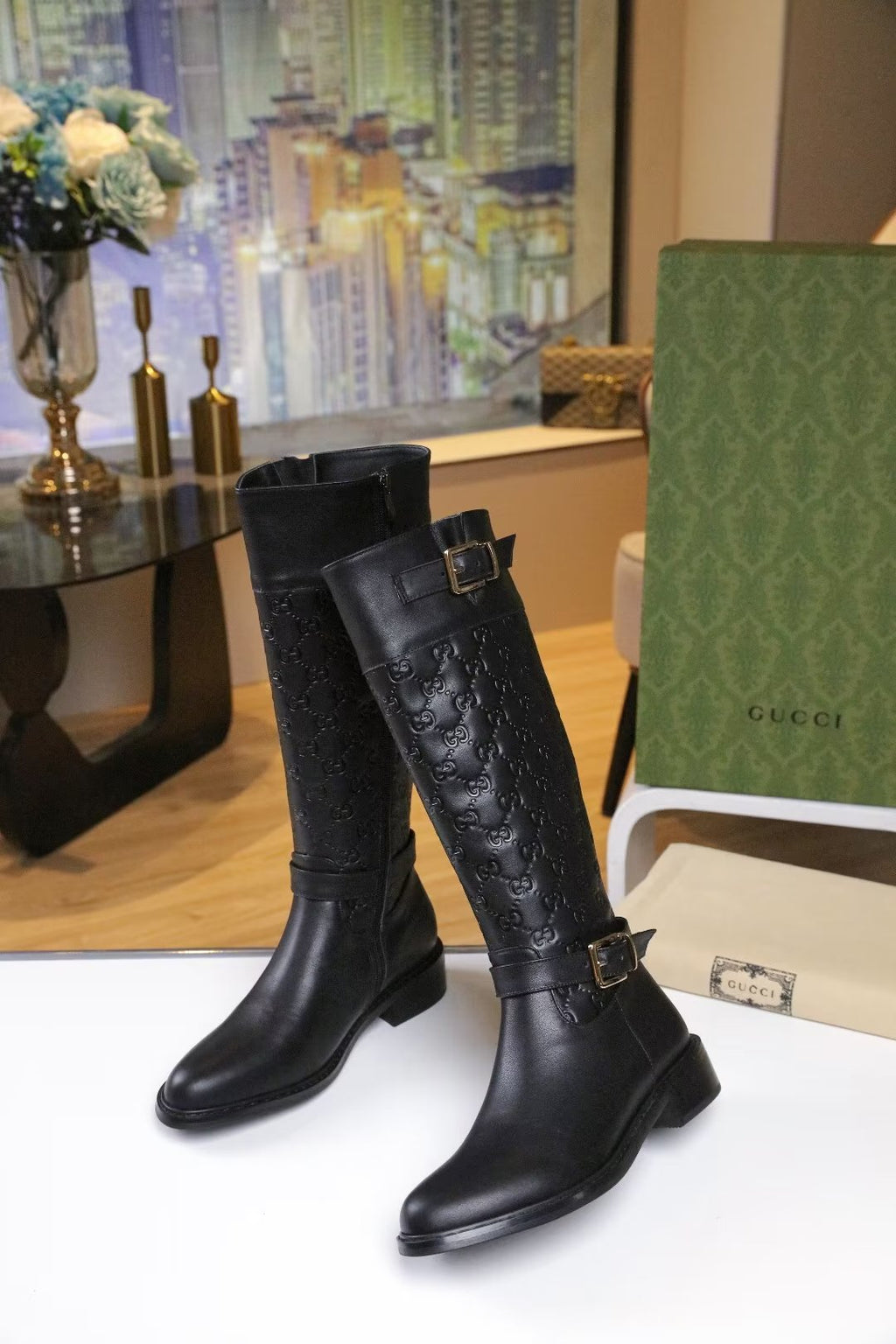 Women’s Low-Heel Leather Boots