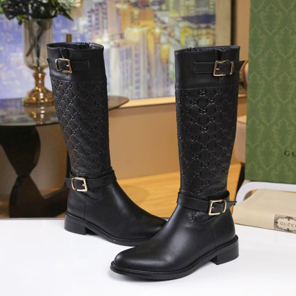 Women’s Low-Heel Leather Boots