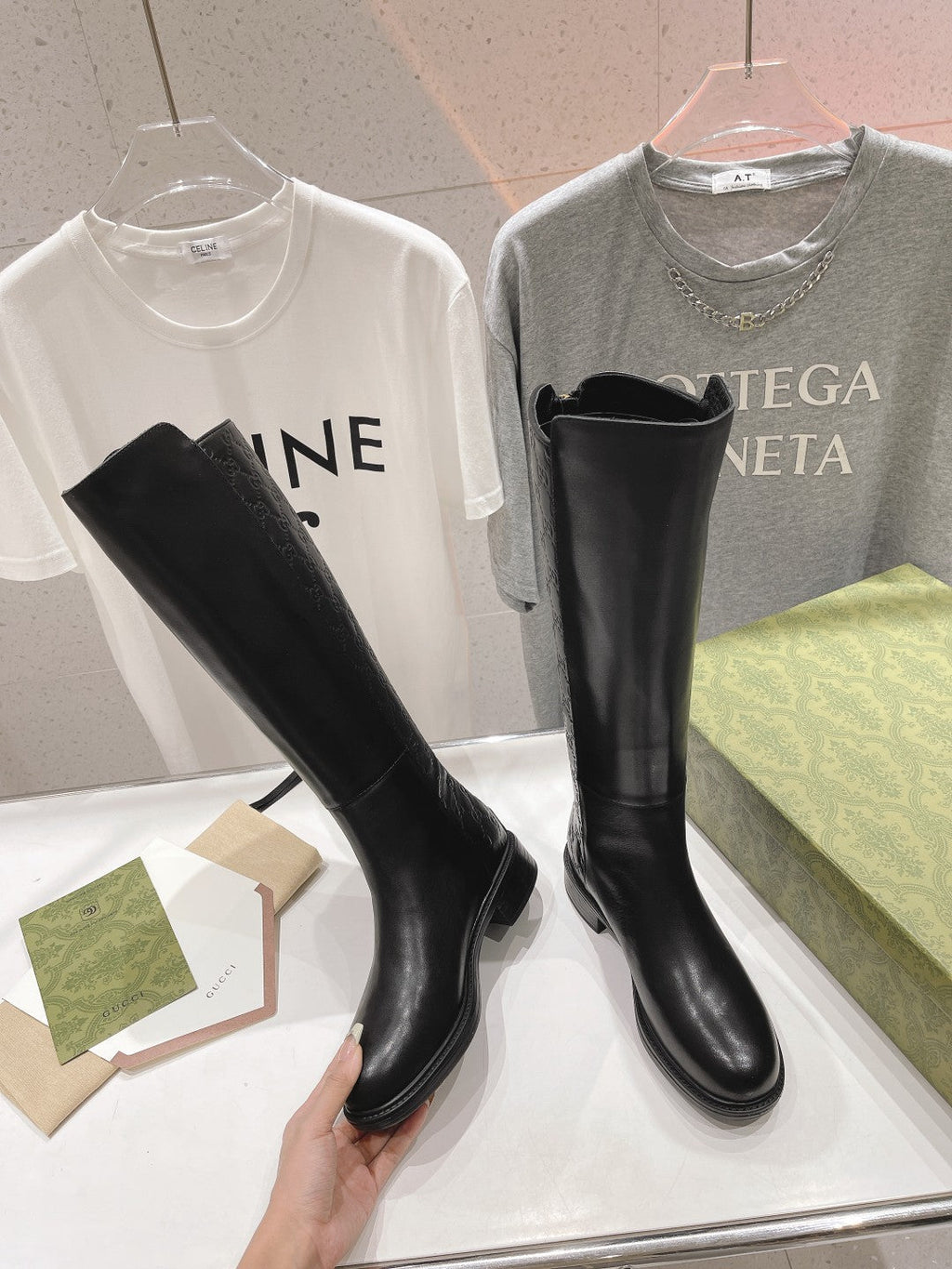 Women’s Chelsea Boots with Zipper