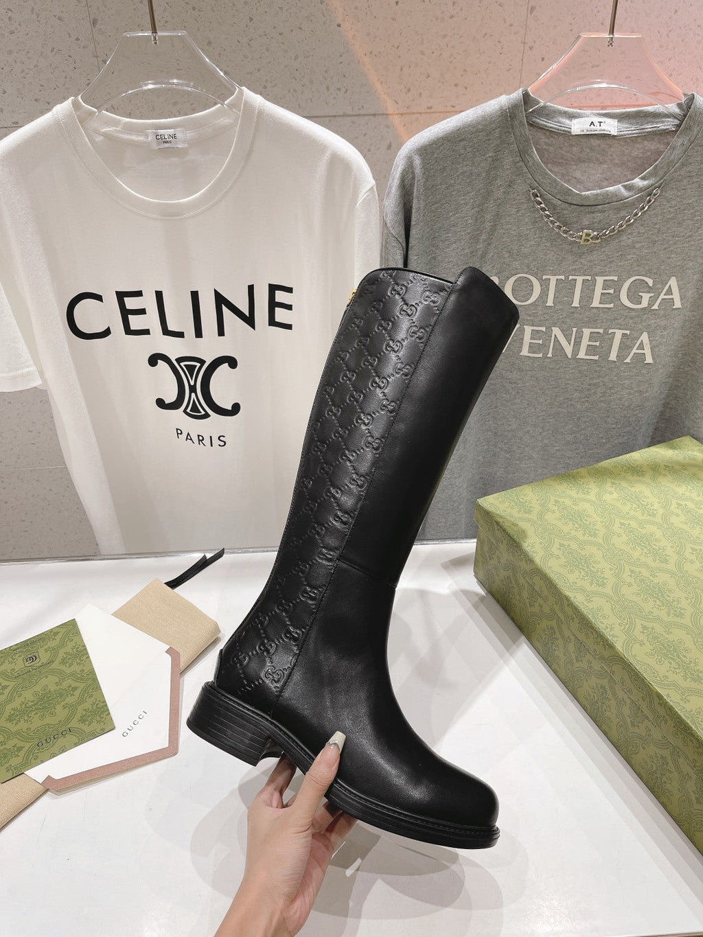 Women’s Chelsea Boots with Zipper