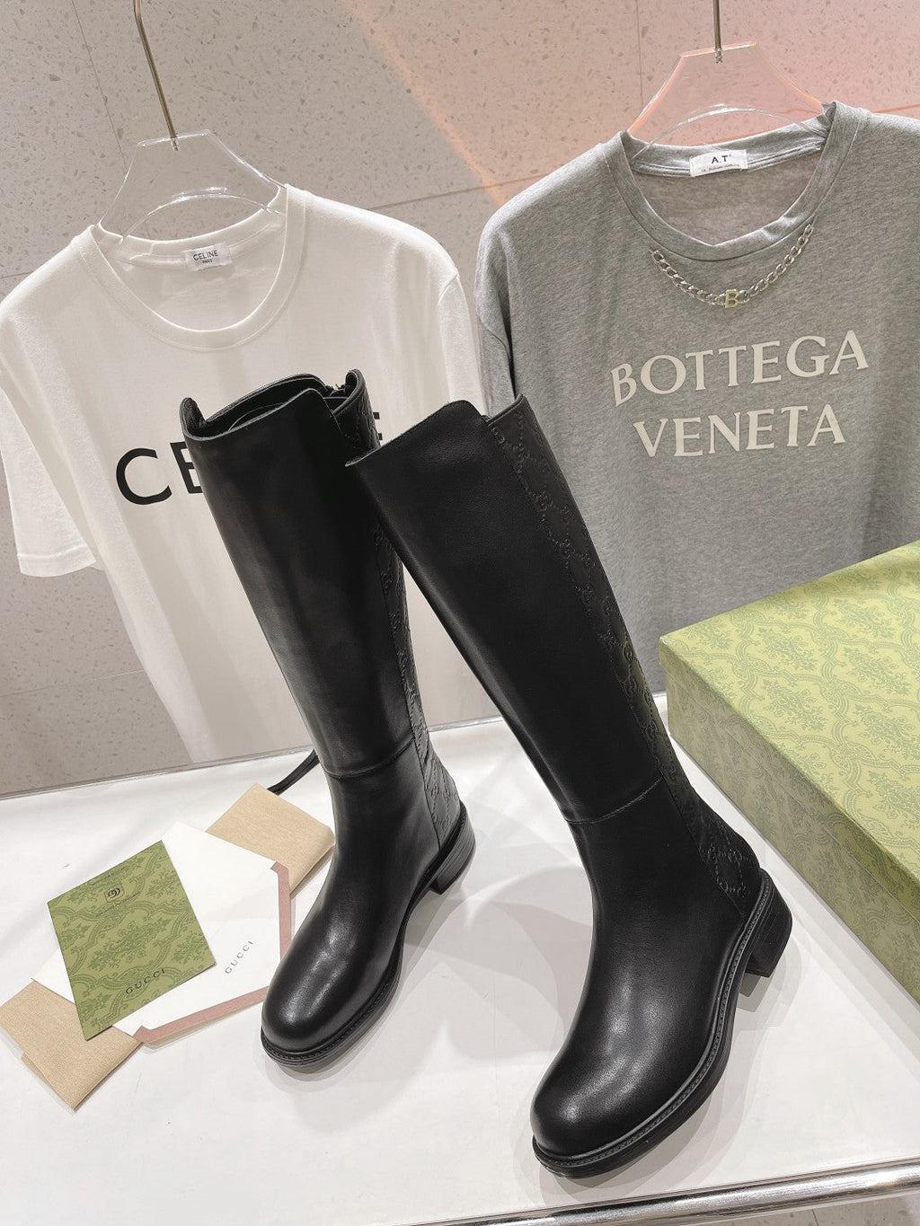 Women’s Chelsea Boots with Zipper