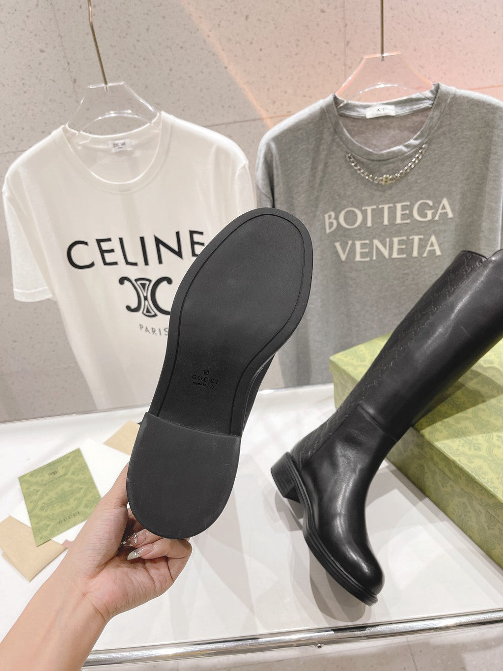 Women’s Chelsea Boots with Zipper