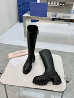 Women’s Knee-High Leather Boots