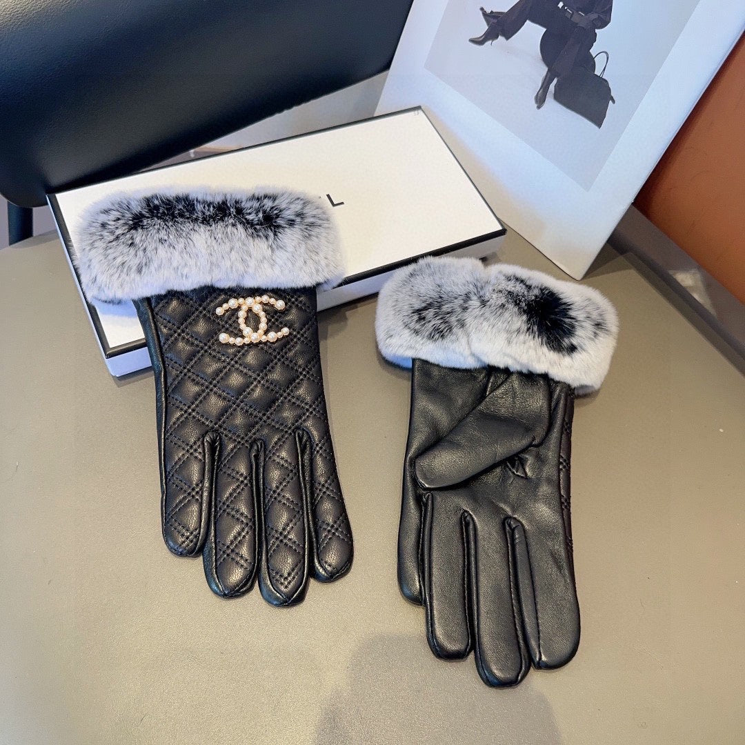 Sheepskin Leather Gloves with Rabbit Fur Lining