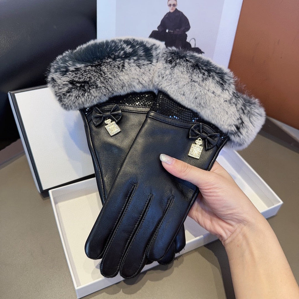 High-Quality Sheepskin Gloves with Rabbit Fur Lining