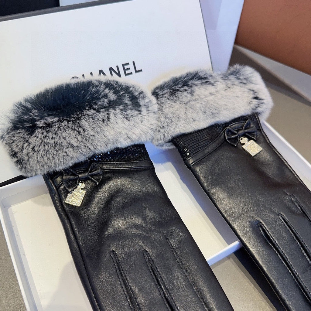 High-Quality Sheepskin Gloves with Rabbit Fur Lining