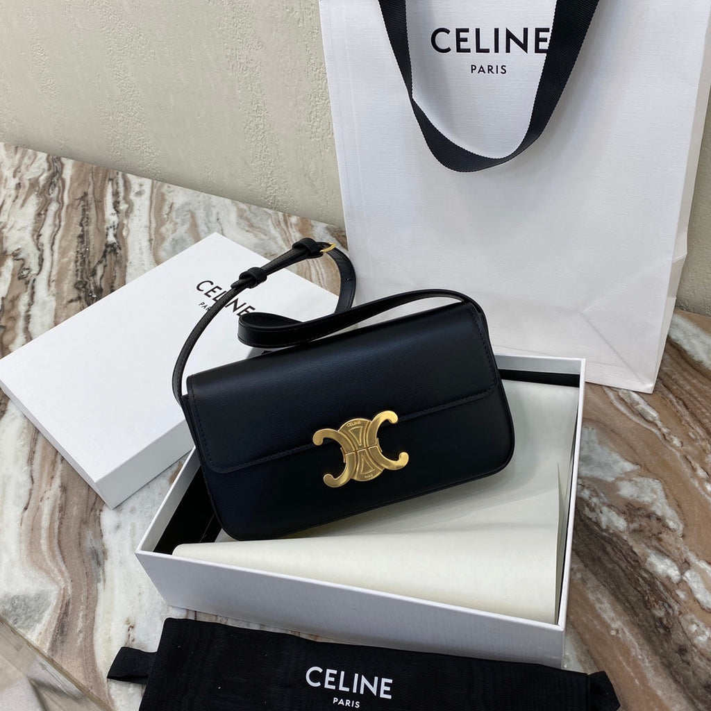 Triomphe Shoulder Bag