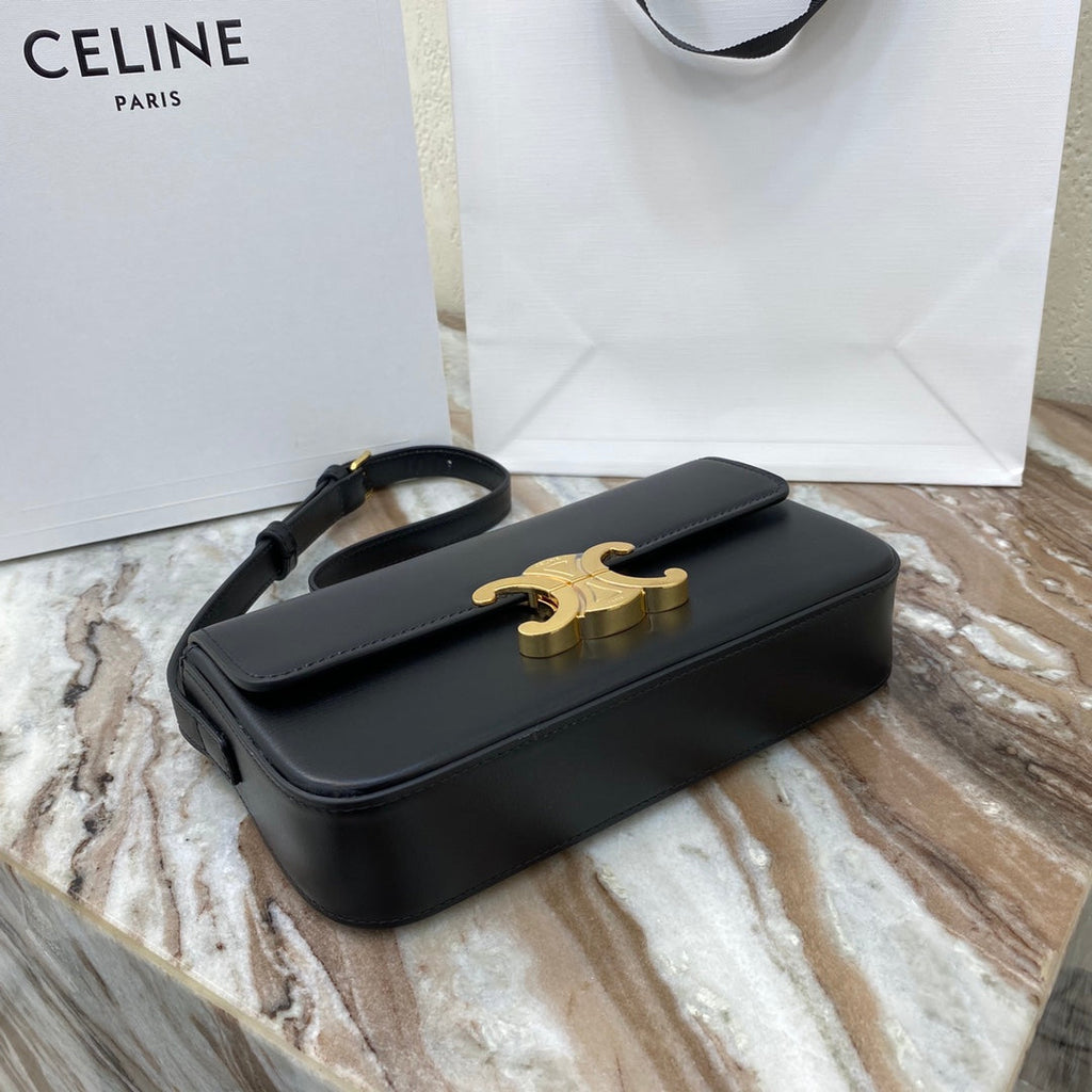 Triomphe Shoulder Bag