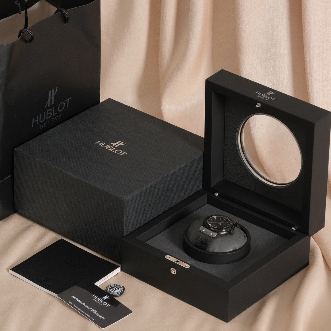 Black Carbon Dial Steel Bezel Watch 42 mm
