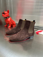 Elastic Boots with Studded Heel