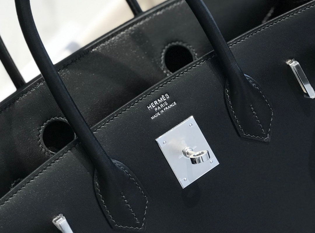 Black Leather Bag 30