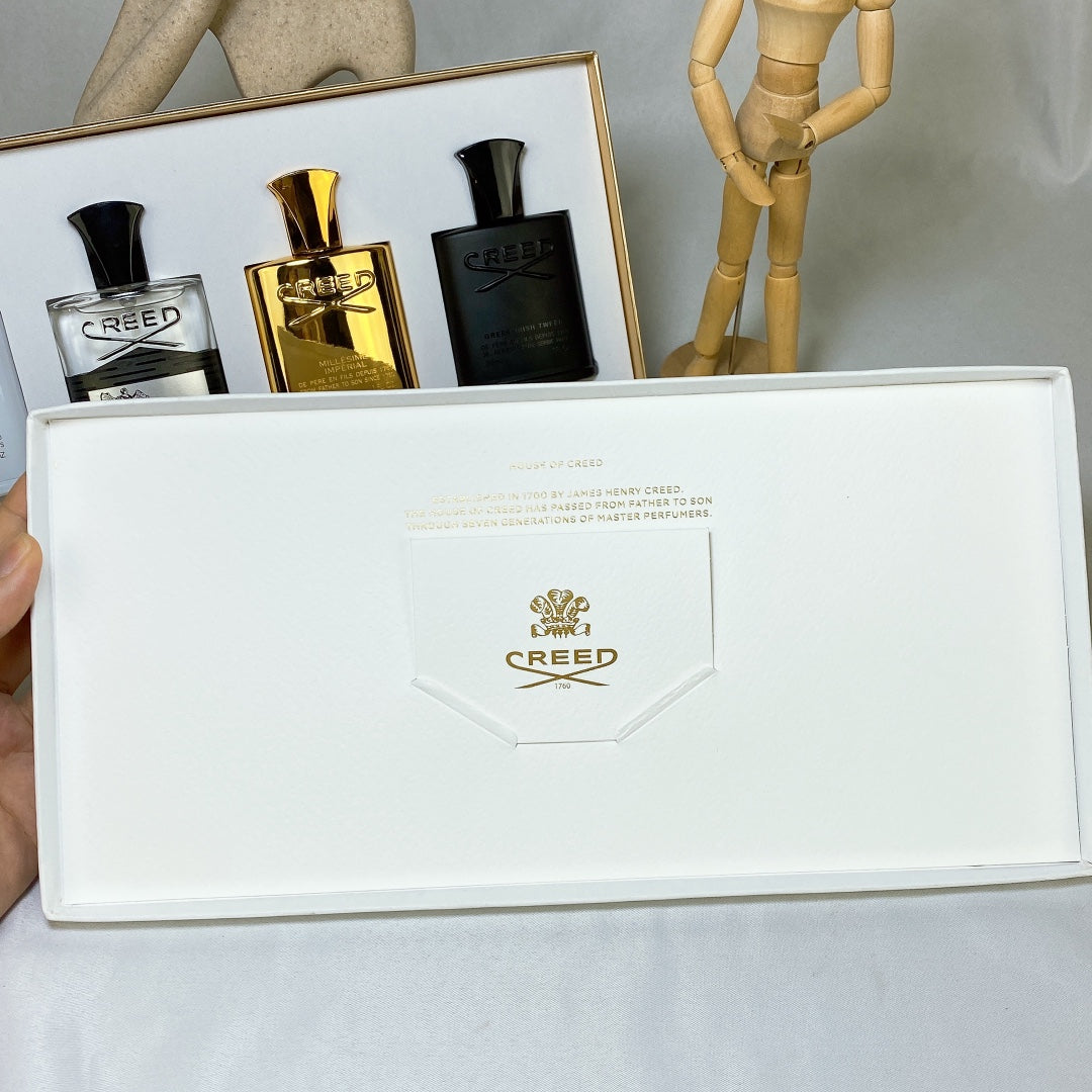 Perfume Gift Set · 4 x 30 ml