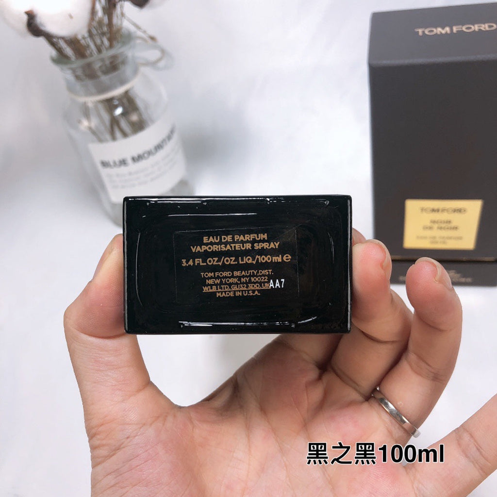 Noir de Noir · Eau de Parfum · 100 ml