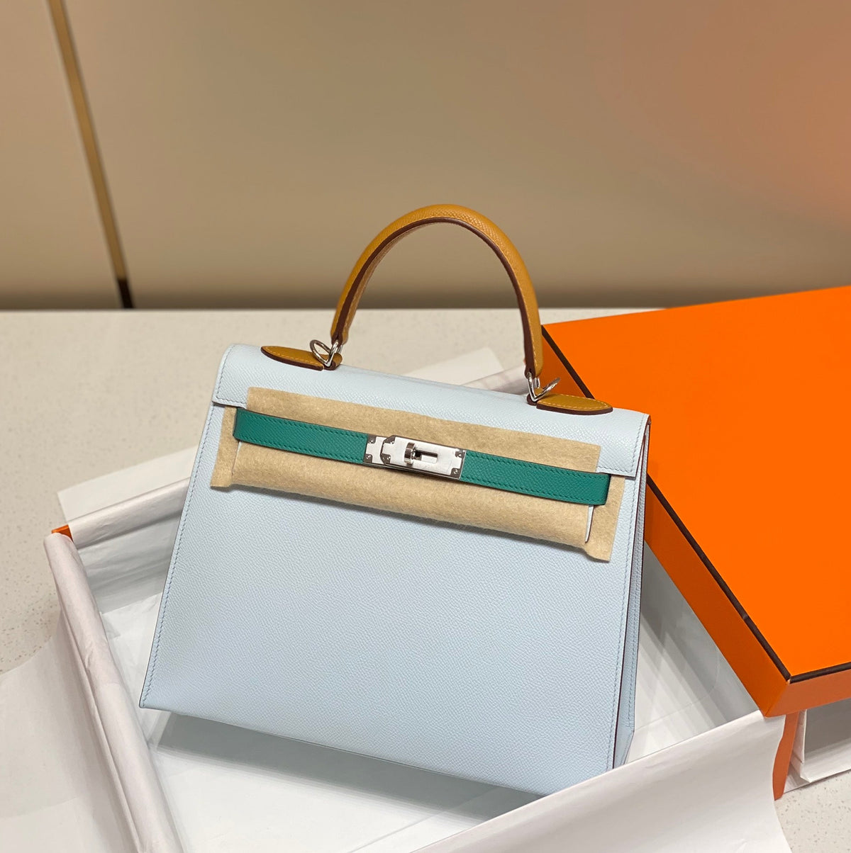 Tricolor Leather Bag 28