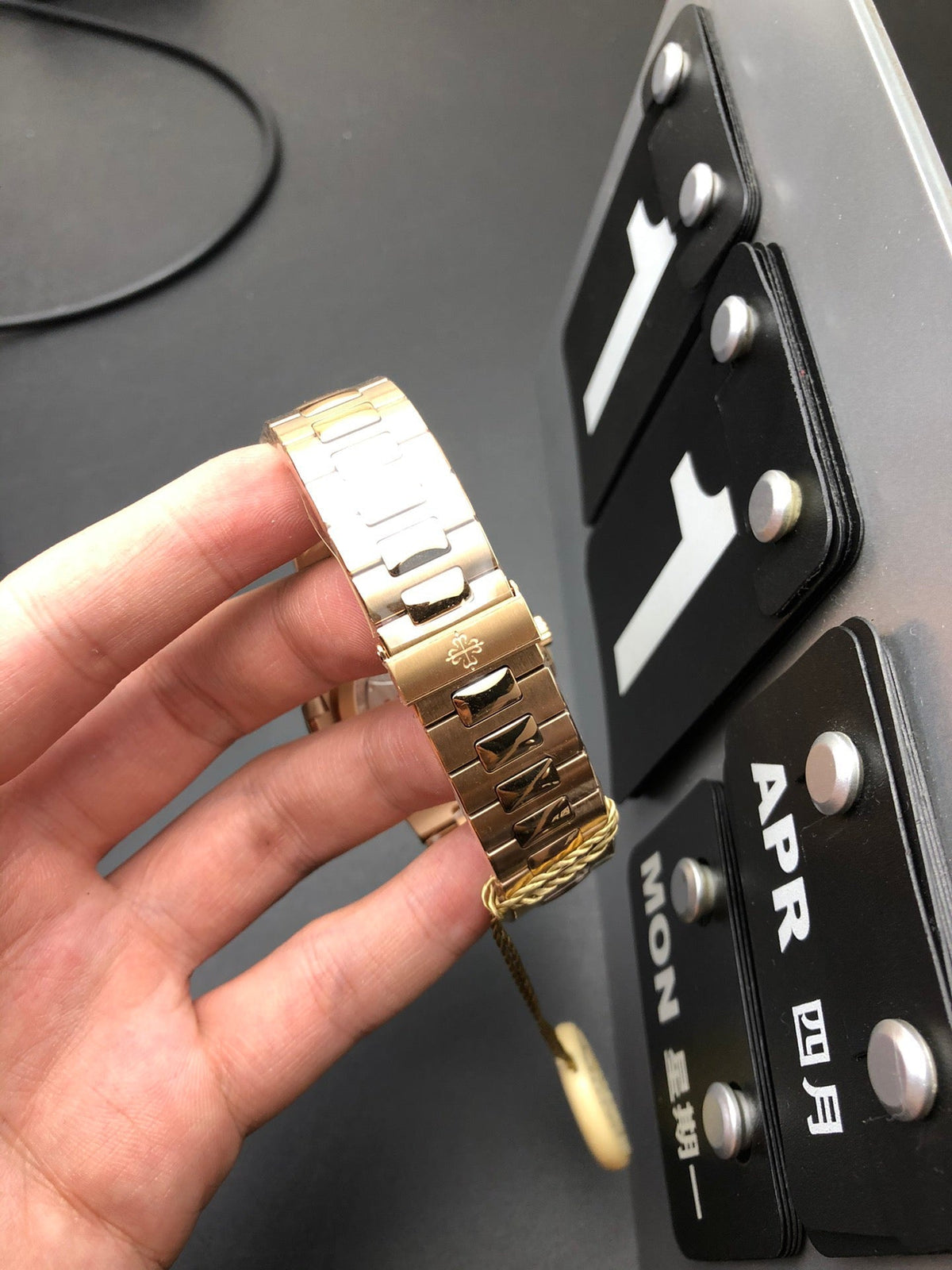 Rose Gold Diamond Bezel Automatic Watch 40 mm