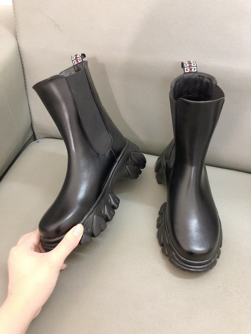 Women’s Chunky-Sole Chelsea Boots