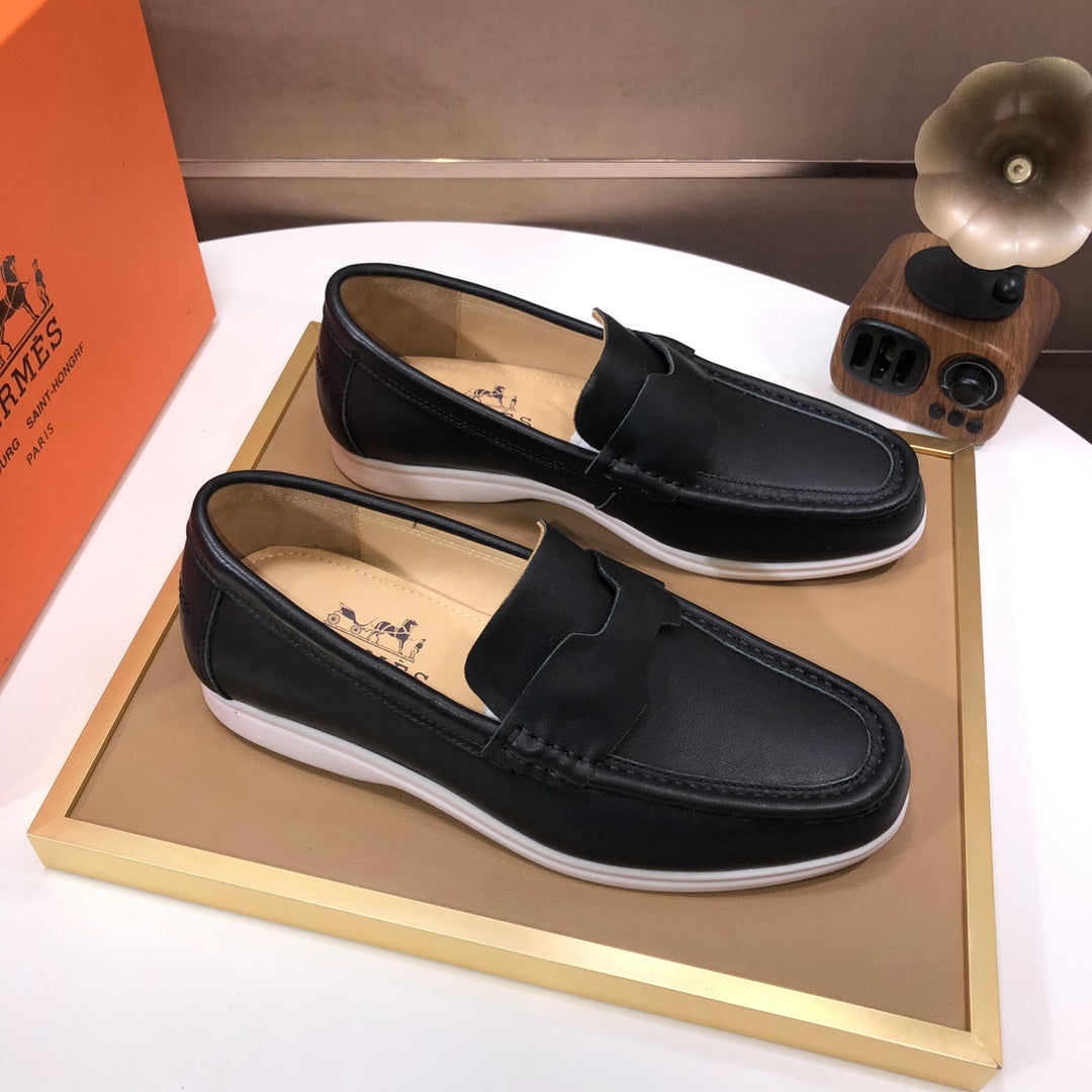 Men’s Classic Leather Shoes