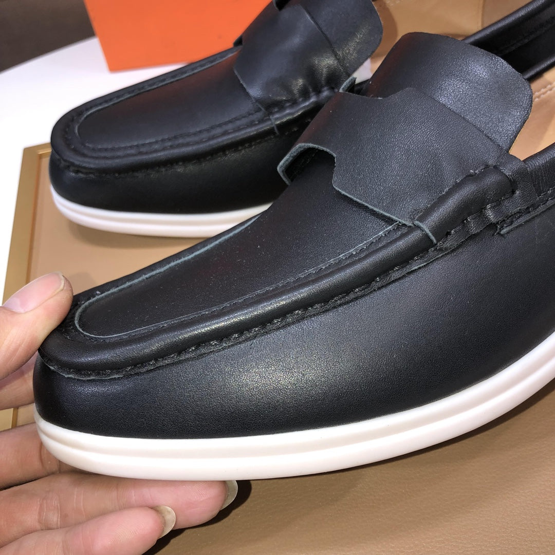 Men’s Classic Leather Shoes