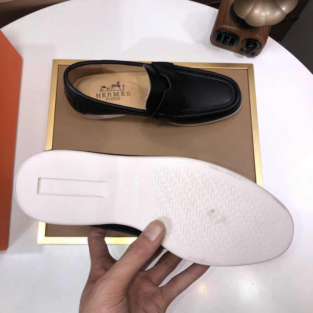 Men’s Classic Leather Shoes