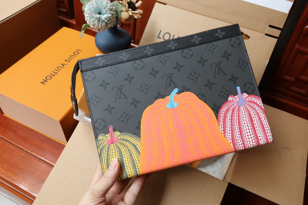 Pochette Voyage Clutch