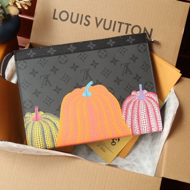Pochette Voyage Clutch