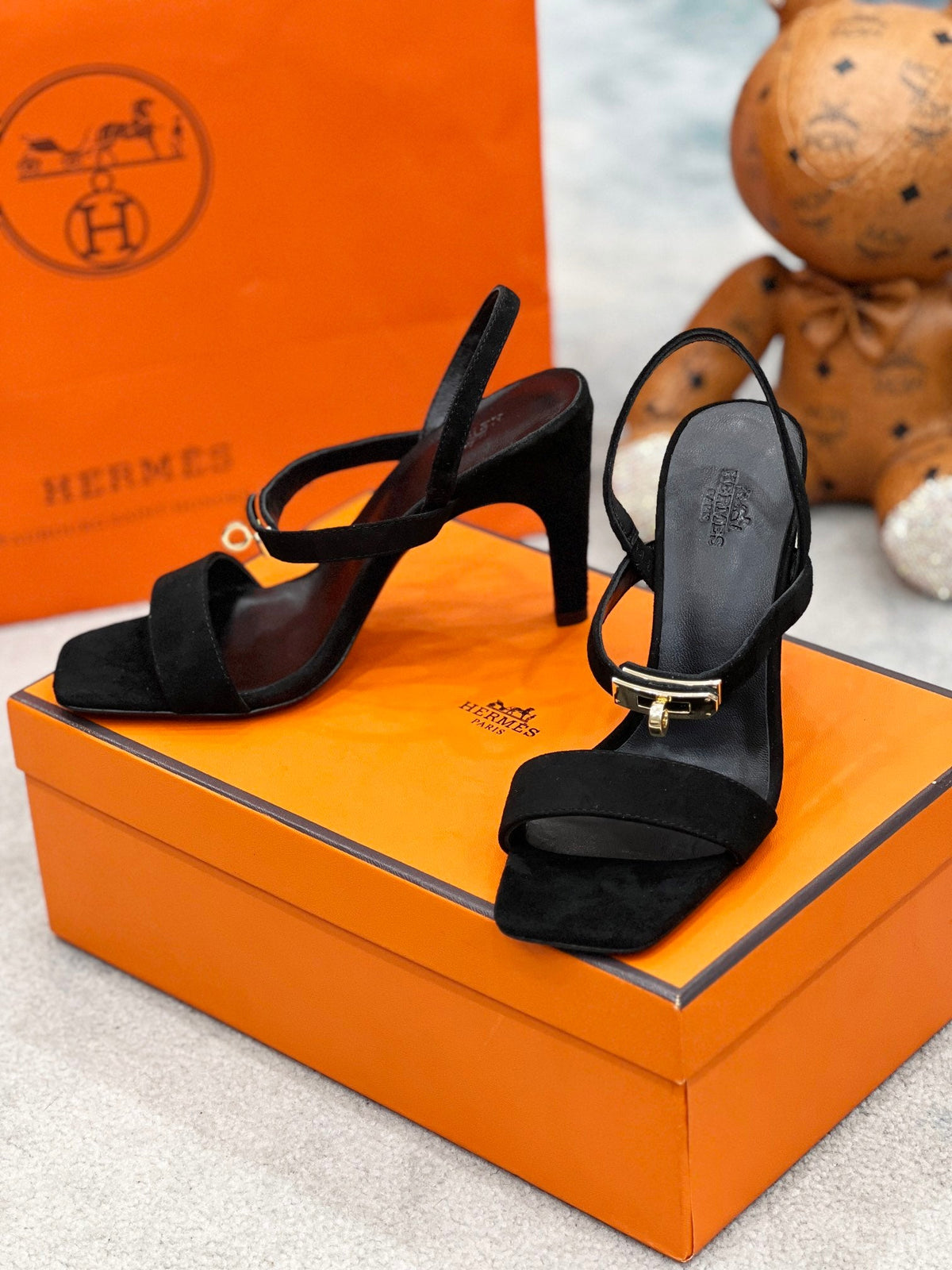 Kelly Suede Buckle Sandals