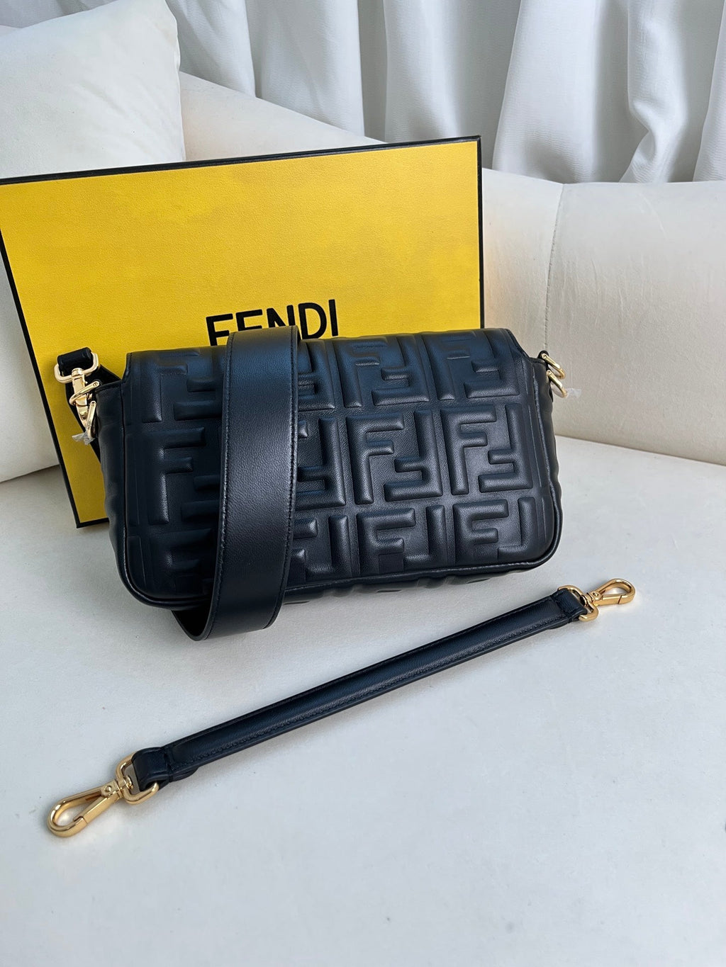 Baguette Bag Small