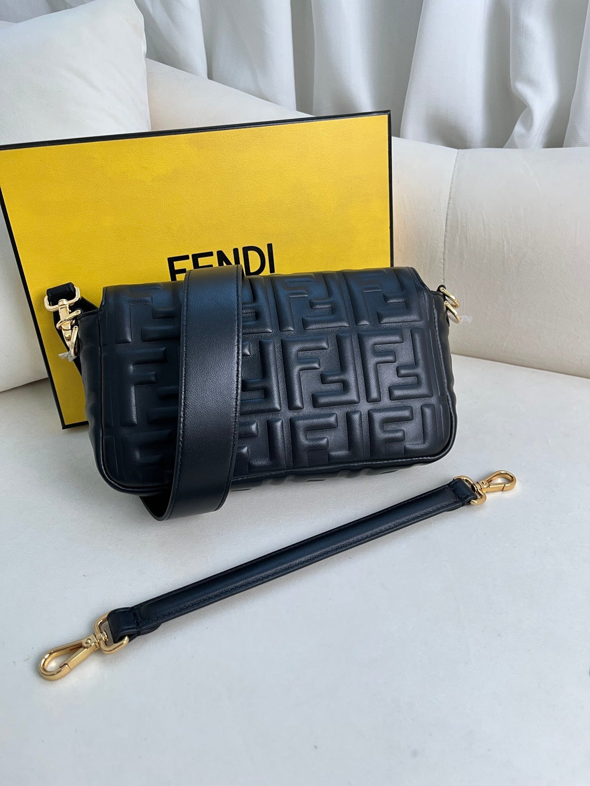Baguette Bag Small