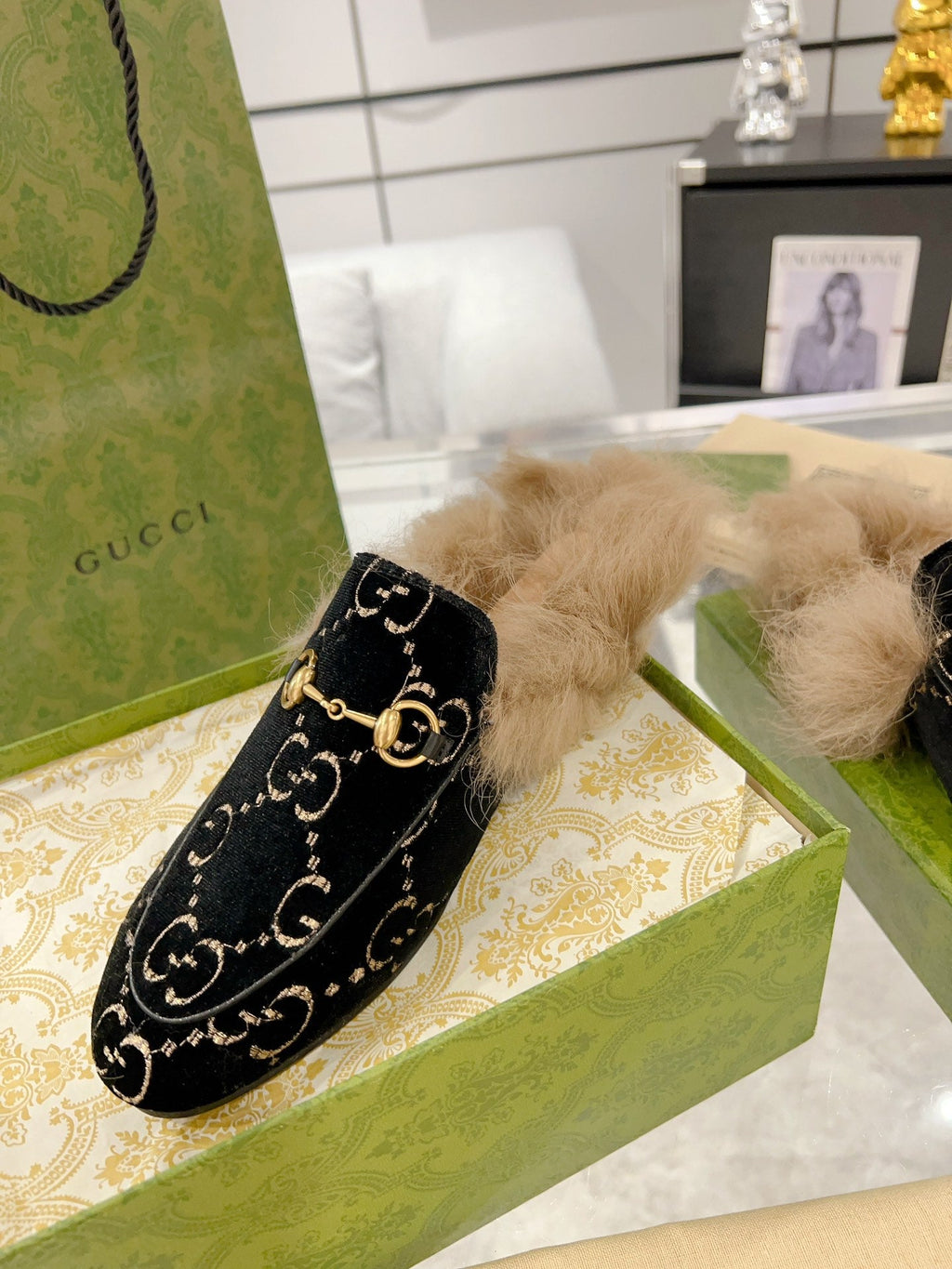 Women’s Toscana Shearling Slippers
