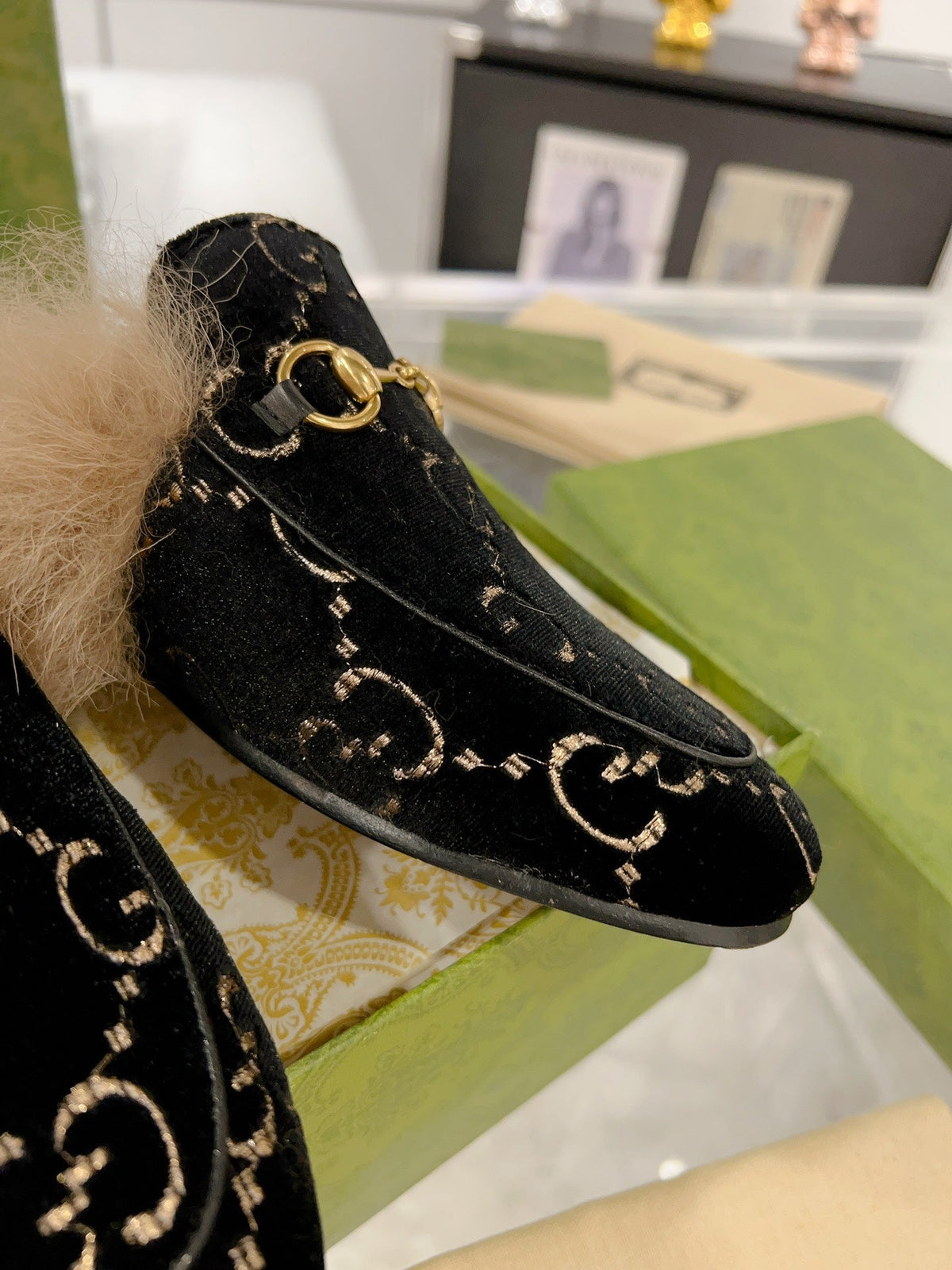 Women’s Toscana Shearling Slippers