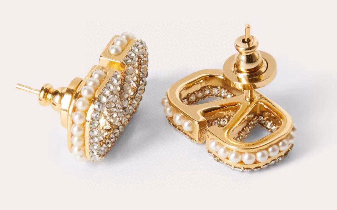 V Half-Pearl Half-Stone Earrings